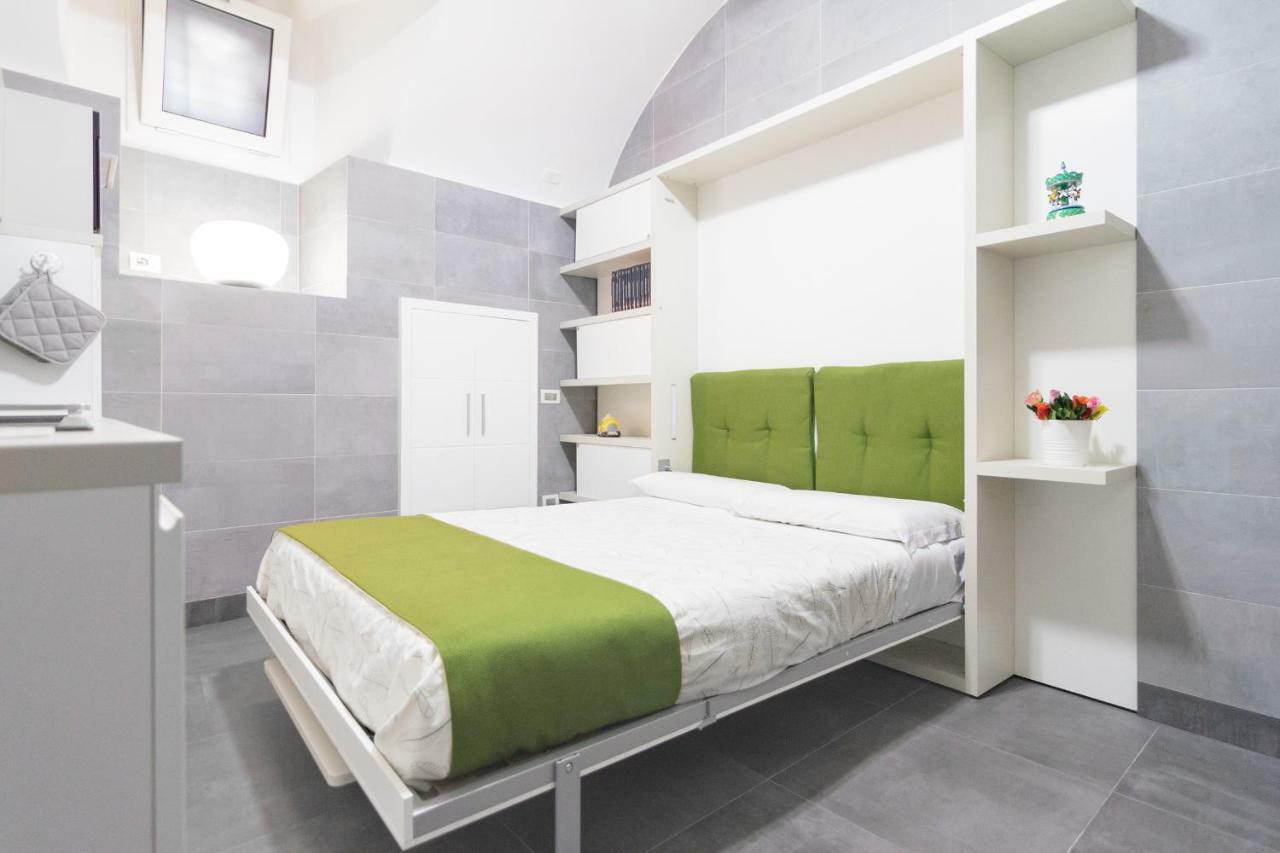 Relais Nevel Ai Decumani Lägenhet Neapel Exteriör bild